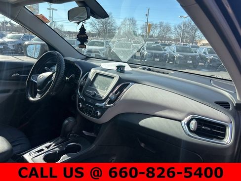 Used 2018 Chevrolet Equinox LT image 7