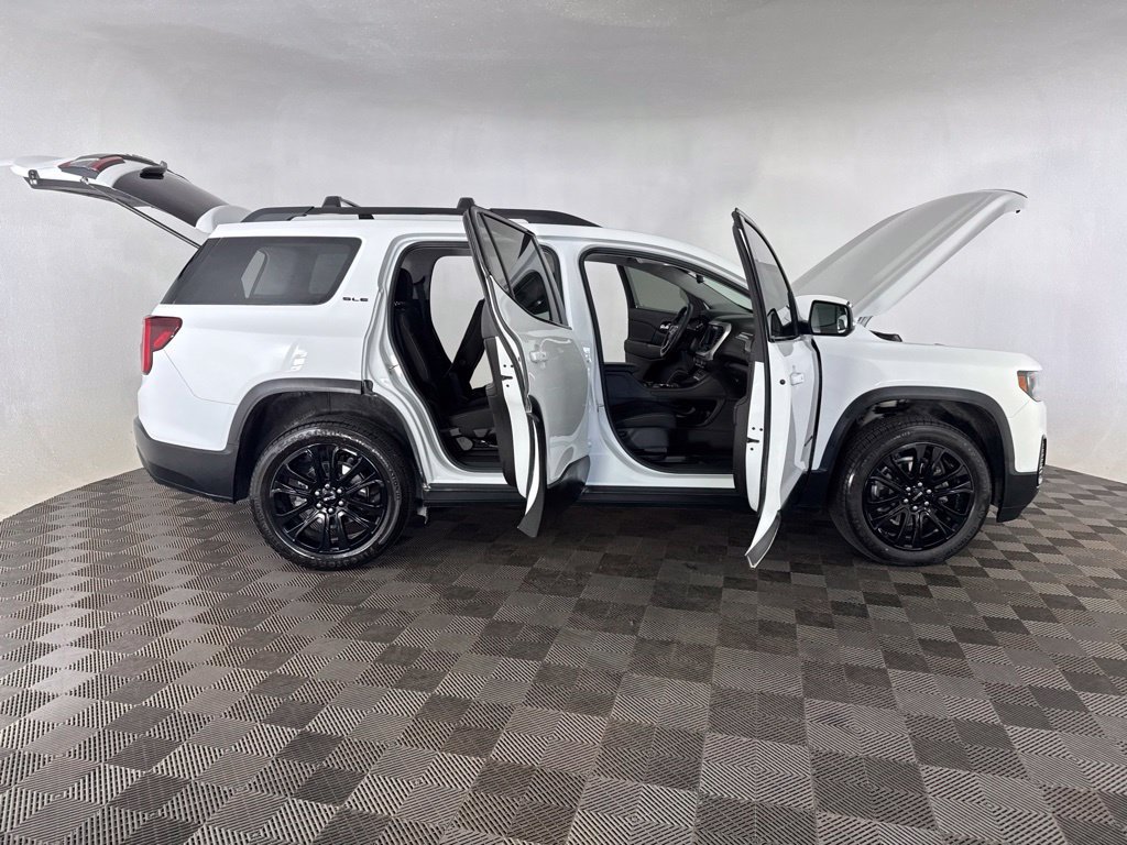 Used 2022 GMC Acadia SLE w/ Elevation Edition FWD image 14