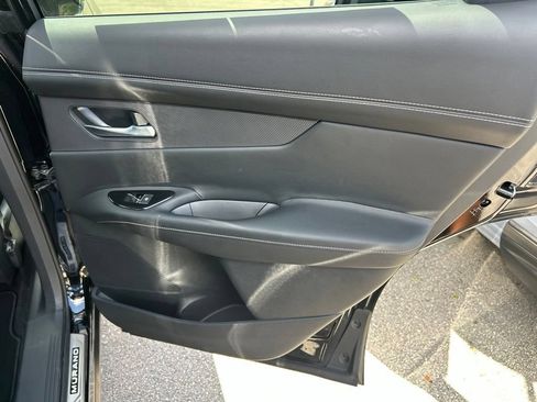 Certified 2025 Nissan Murano SL AWD/4WD image 48