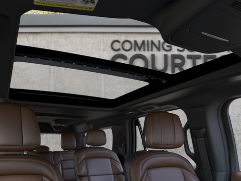 New 2026 Lincoln Navigator L Reserve AWD/4WD image 22
