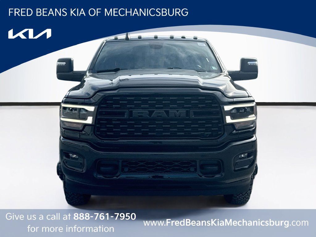 Used 2023 RAM 3500 Big Horn w/ Level 2 Equipment Group AWD/4WD image 2