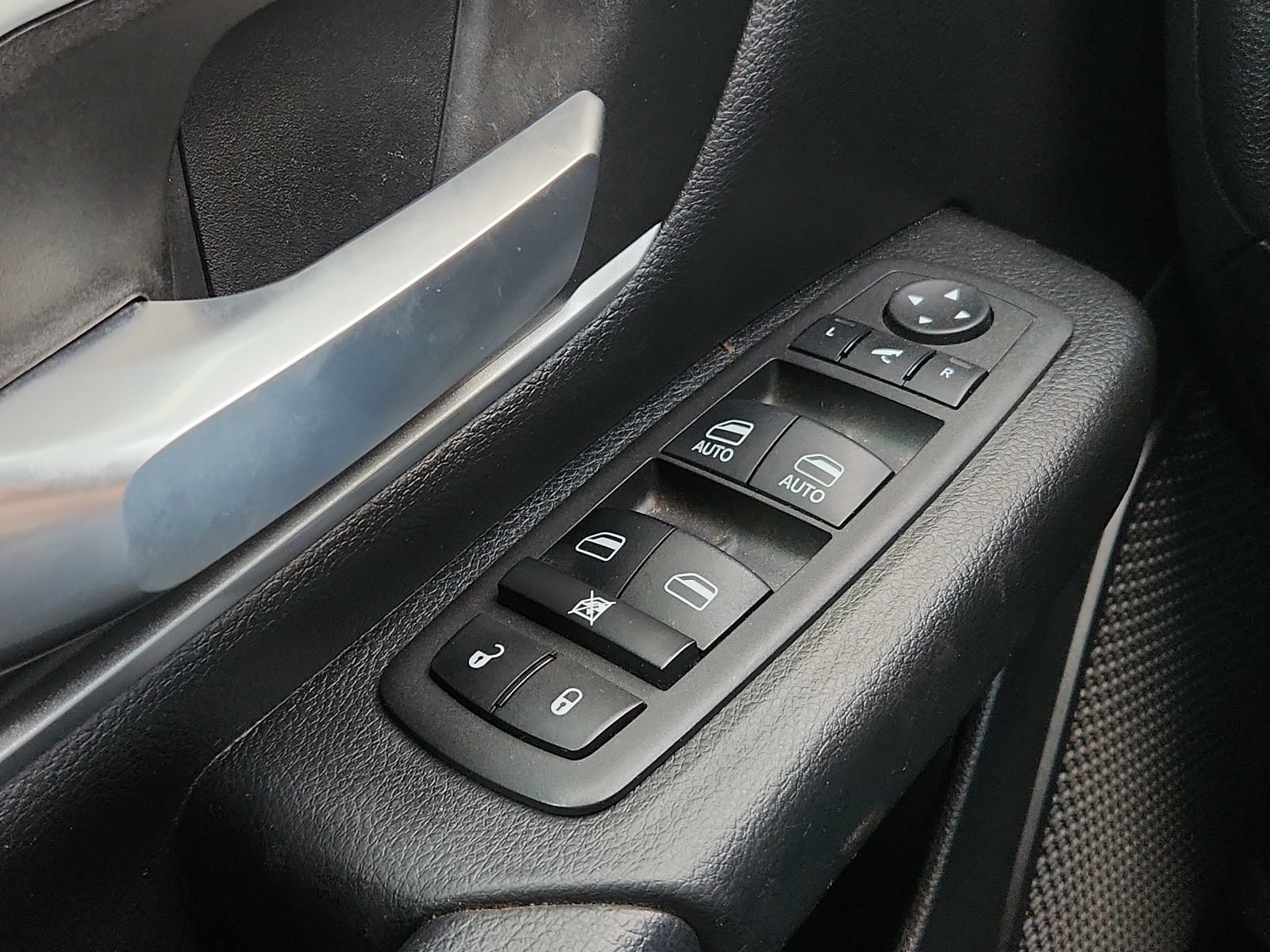 Used 2022 RAM 1500 Lone Star AWD/4WD image 17