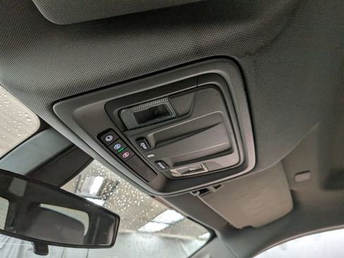 Used 2019 Chevrolet Silverado 1500 RST AWD/4WD image 17