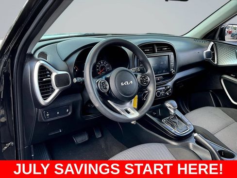 Used 2022 Kia Soul LX FWD image 21