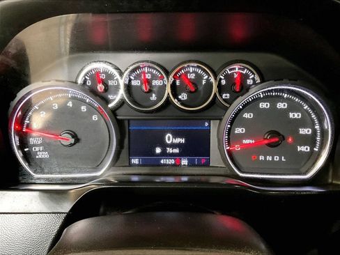 Used 2021 Chevrolet Silverado 1500 LT AWD/4WD image 25
