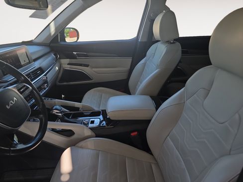 Used 2022 Kia Telluride SX w/ SX Prestige Package image 20