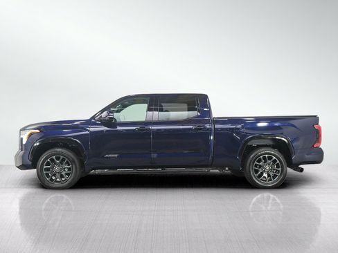 Used 2023 Toyota Tundra Platinum AWD/4WD image 2