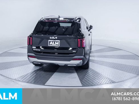Used 2025 Kia Sorento SX Prestige AWD/4WD image 8