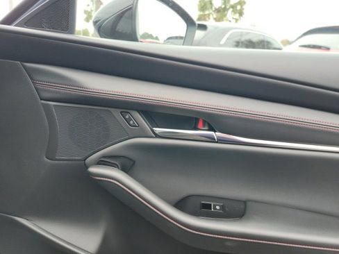 New 2026 MAZDA MAZDA3 Carbon image 23