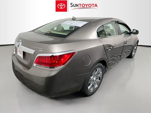 Used 2011 Buick LaCrosse CXL image 4