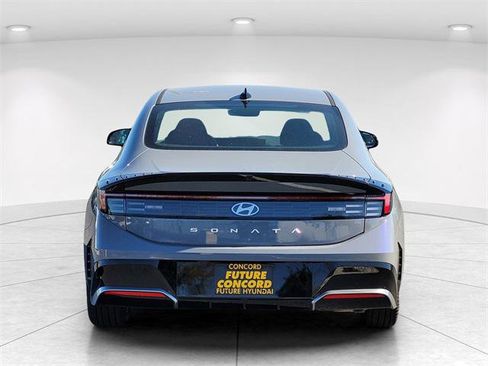 New 2026 Hyundai Sonata SEL image 4
