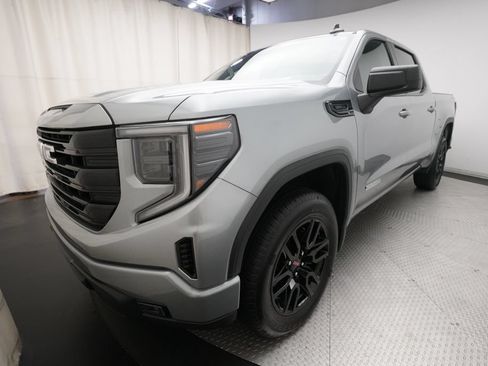 Used 2026 GMC Sierra 1500 Elevation AWD/4WD image 12
