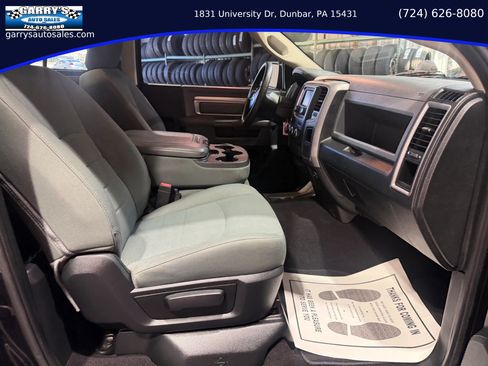 Used 2015 RAM 1500 Express w/ Black Ram 1500 Express Group AWD/4WD image 22
