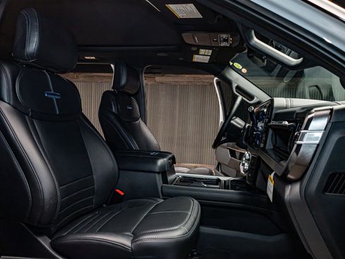 Used 2026 Ford F250 Platinum image 27