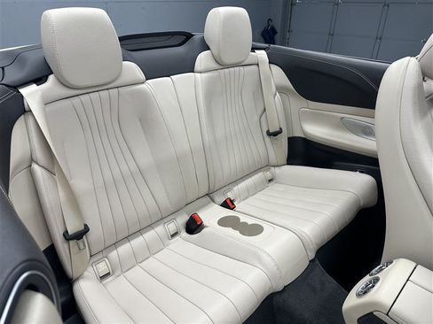 Used 2021 Mercedes-Benz E 450 4MATIC Cabriolet image 16