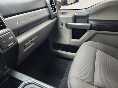 Used 2021 Ford F250 XLT w/ Tremor Off-Road Package image 13