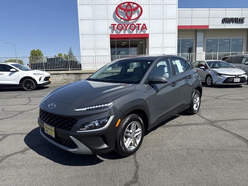 Used 2023 Hyundai Kona SE AWD/4WD image 1