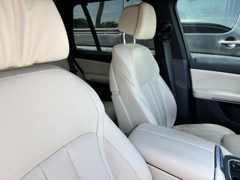 Used 2022 BMW X5 sDrive40i w/ Luxury Seating Package RWD image 35