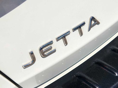 Used 2023 Volkswagen Jetta Sport FWD image 12