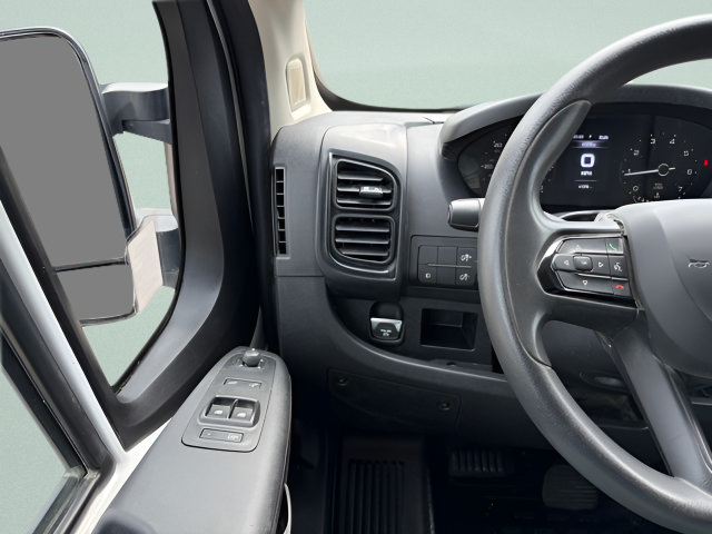 Used 2025 RAM ProMaster 2500 w/ Convenience Group FWD image 12