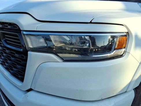 Used 2025 RAM 1500 Big Horn AWD/4WD image 3