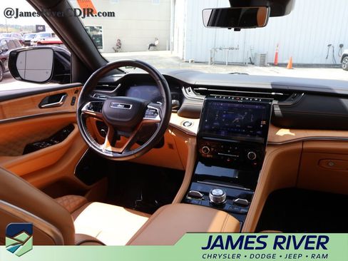 Used 2021 Jeep Grand Cherokee L Summit AWD/4WD image 14