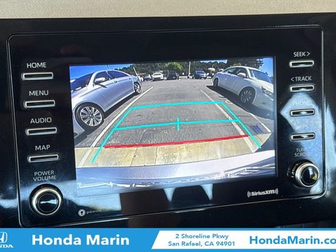 Used 2021 Toyota Camry LE FWD image 23