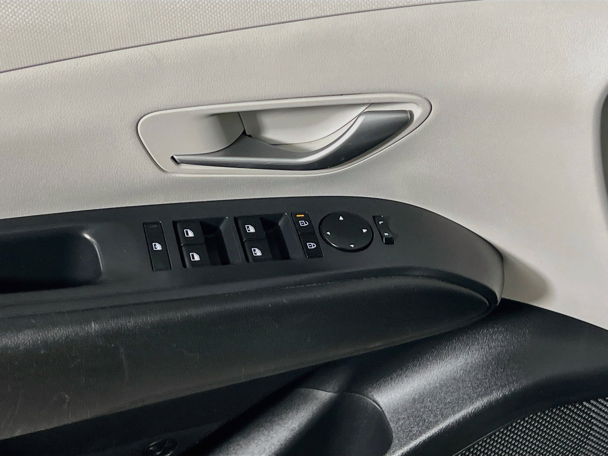 Used 2025 Hyundai Tucson SEL FWD image 17
