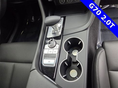 Used 2023 Genesis G70 2.0T image 18