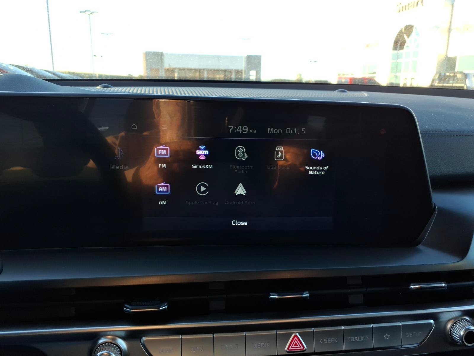 Used 2025 Kia Telluride S FWD image 19