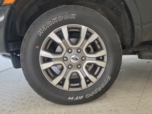 Used 2023 Ford Ranger Lariat w/ FX4 Off-Road Package AWD/4WD image 9