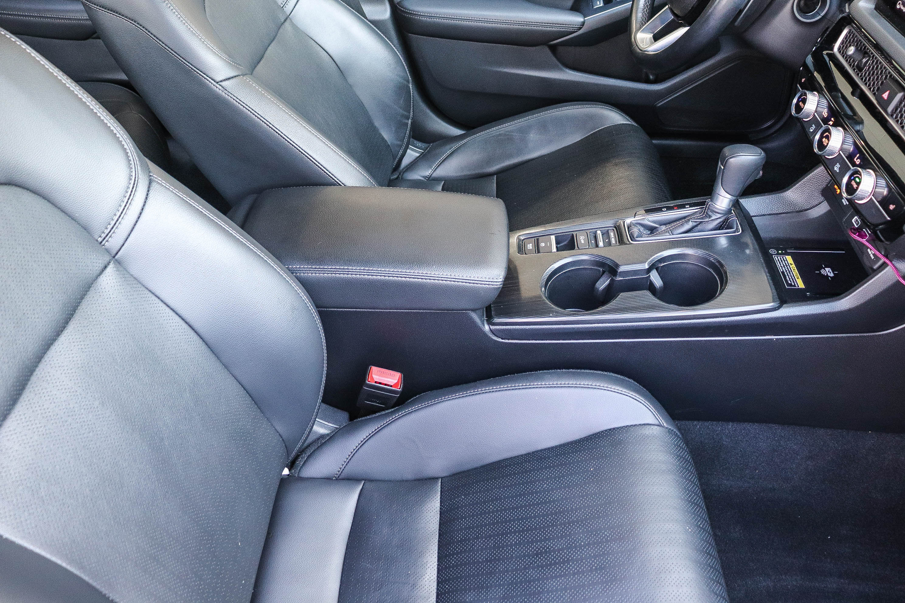 Used 2024 Honda Civic Sport Touring image 18