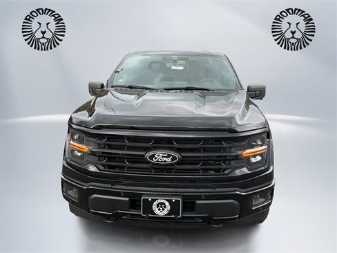 New 2025 Ford F150 XLT w/ Equipment Group 302A MID image 2
