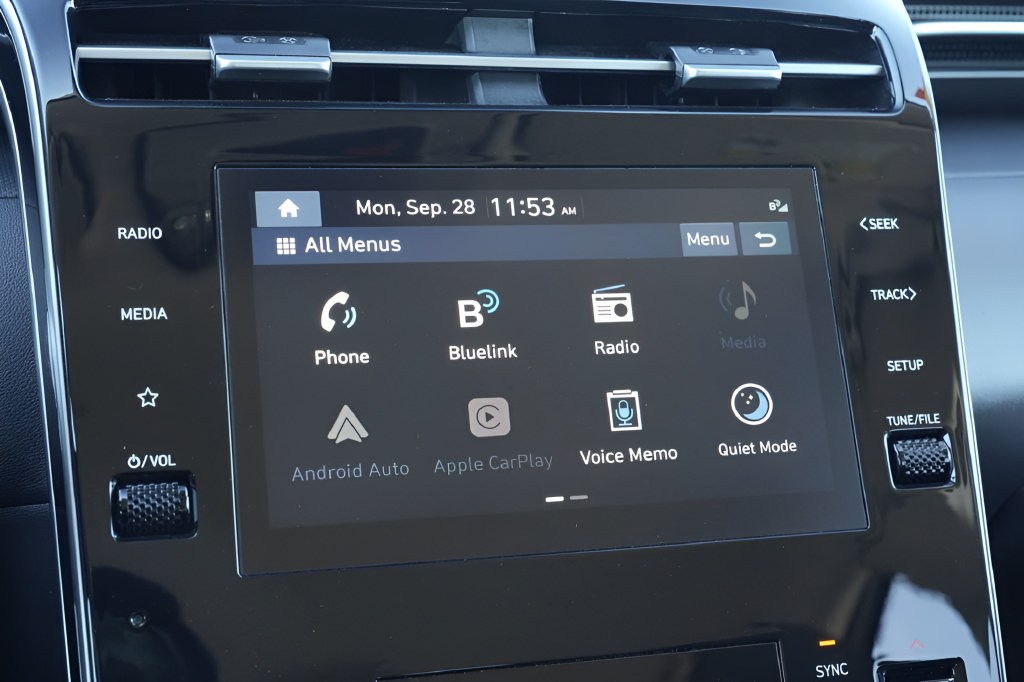 Certified 2024 Hyundai Tucson SEL AWD/4WD image 35