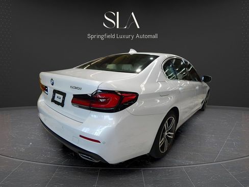 Used 2022 BMW 530i xDrive AWD/4WD image 4