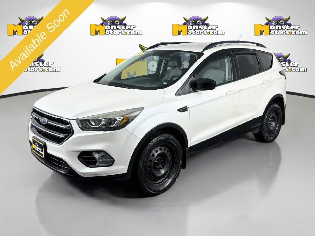 Used 2017 Ford Escape SE w/ Equipment Group 201A AWD/4WD image 1