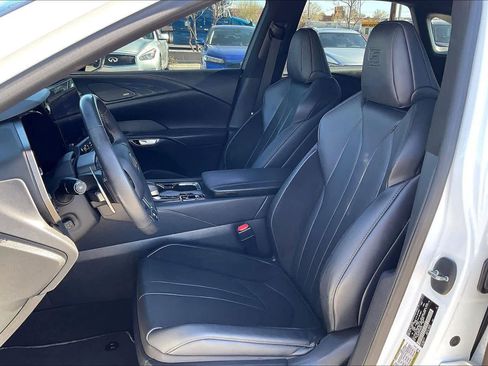 Used 2023 Lexus RX 500h F Sport w/ Cold Area Package image 8