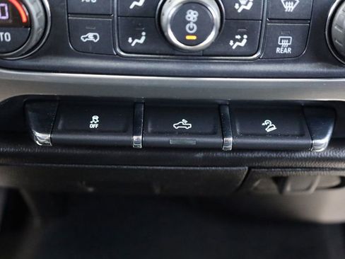 Used 2017 Chevrolet Silverado 1500 LT w/ All Star Edition image 36