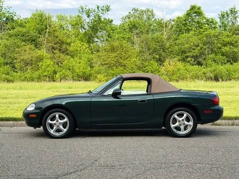Used 1999 MAZDA MX-5 Miata RWD image 7