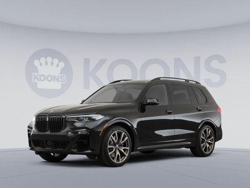 Used 2022 BMW X7 M50i w/ Cold Weather Package AWD/4WD image 1