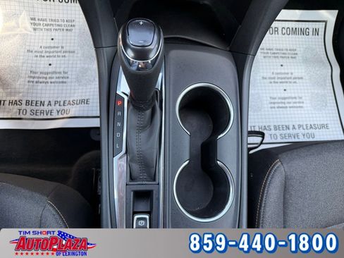 Used 2021 Chevrolet Equinox LT FWD image 28