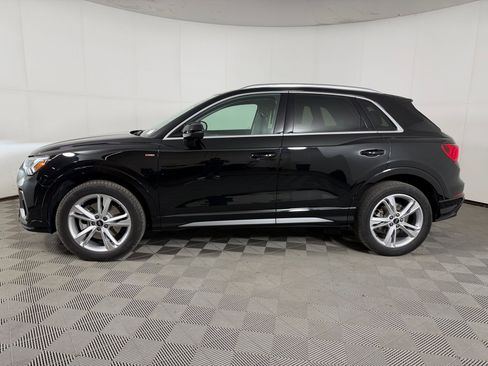 Certified 2022 Audi Q3 2.0T Premium Plus w/ Premium Plus Package image 2
