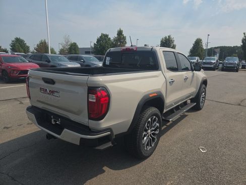 Used 2026 GMC Canyon Denali AWD/4WD image 6