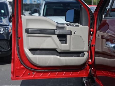 Used 2020 Ford F150 XLT w/ Equipment Group 302A Luxury RWD image 30