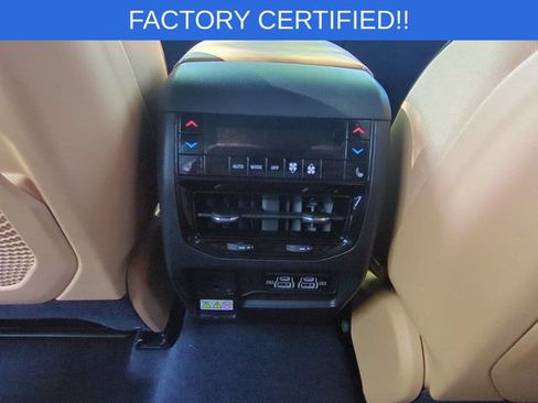 Certified 2025 Jeep Grand Cherokee Summit w/ Obsidian Package AWD/4WD image 33