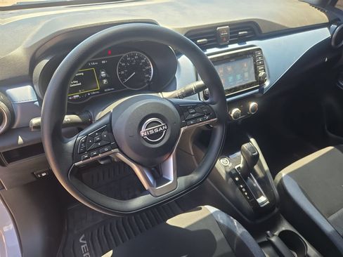 Used 2025 Nissan Versa SV w/ Trunk Package FWD image 14