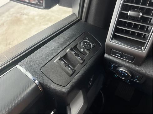 Used 2020 Ford F150 XLT w/ Equipment Group 302A Luxury AWD/4WD image 41