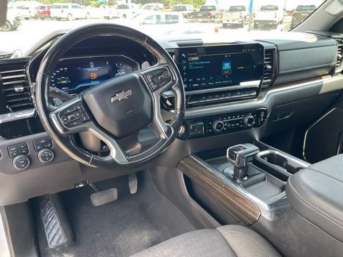 Used 2023 Chevrolet Silverado 1500 LT Trail Boss w/ Protection Package AWD/4WD image 11