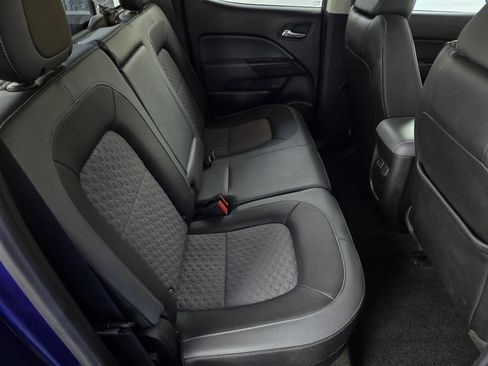 Used 2017 Chevrolet Colorado Z71 AWD/4WD image 36