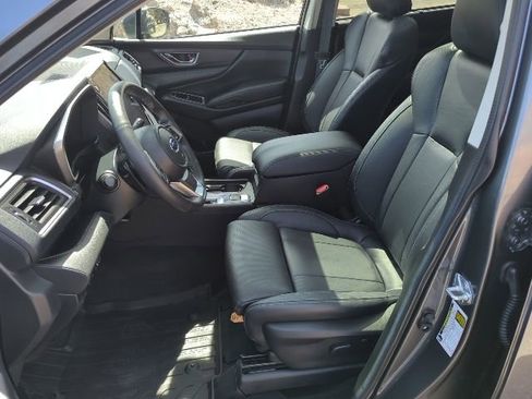 Used 2024 Subaru Ascent Limited w/ Technology Package AWD/4WD image 15